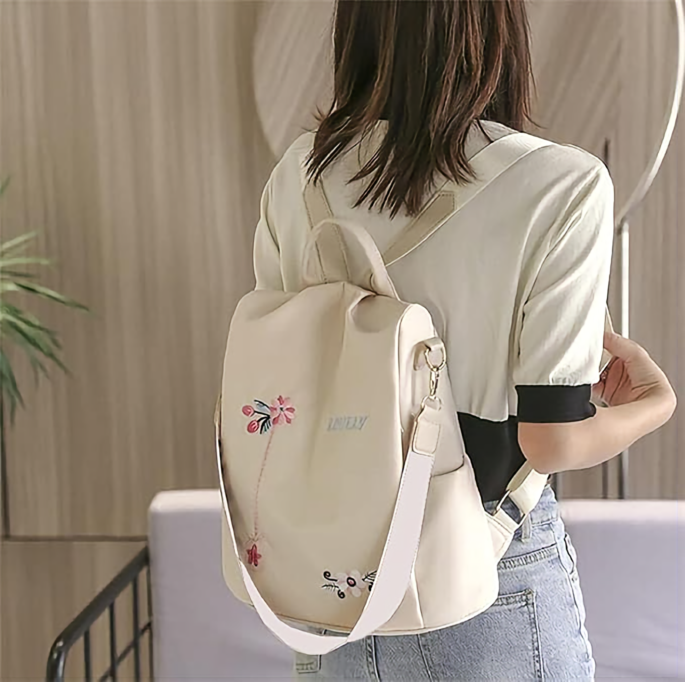 New Flower Embroidered Artistic National Style Oxford Small Capacity Women's Bag Generation Backpack